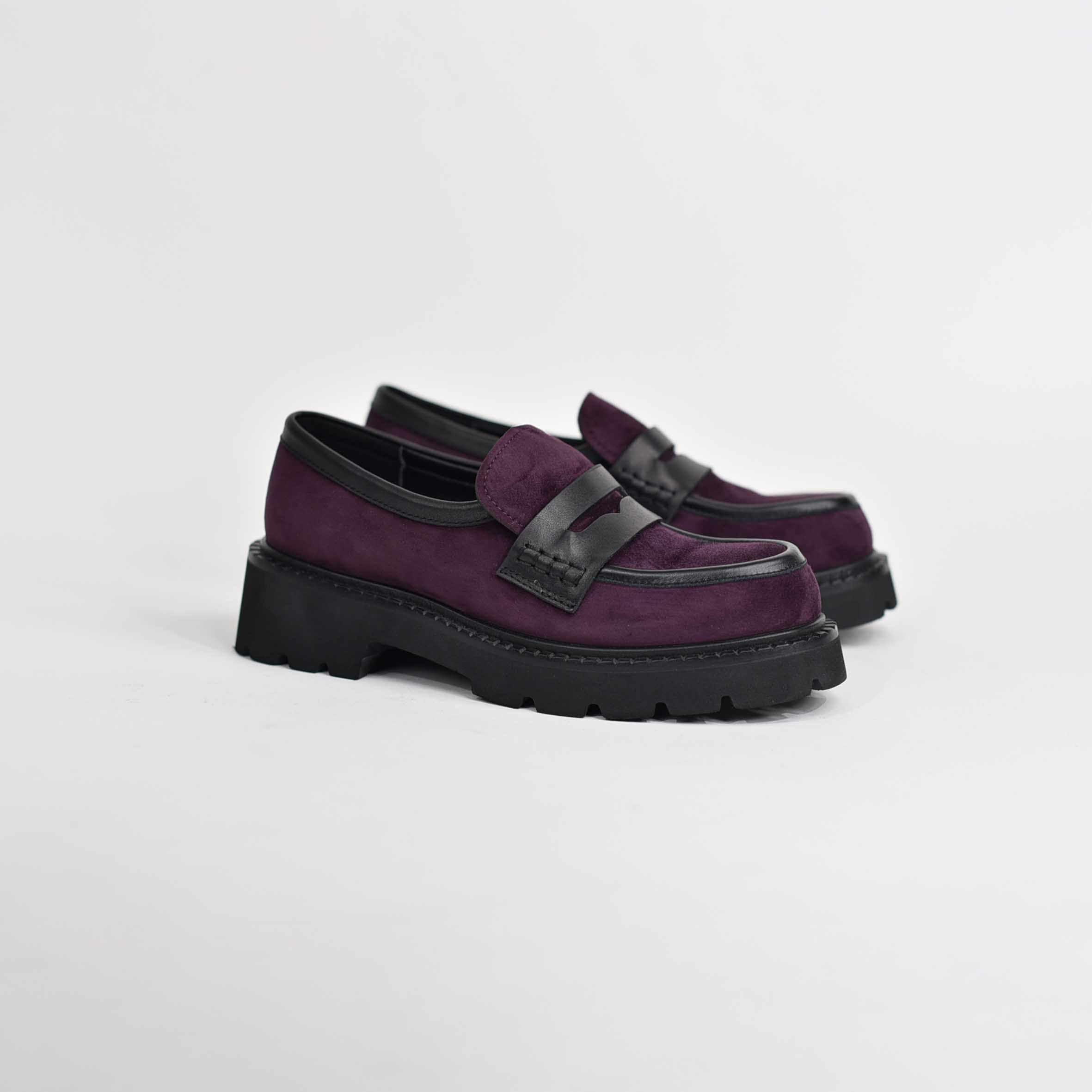 Loafers J072