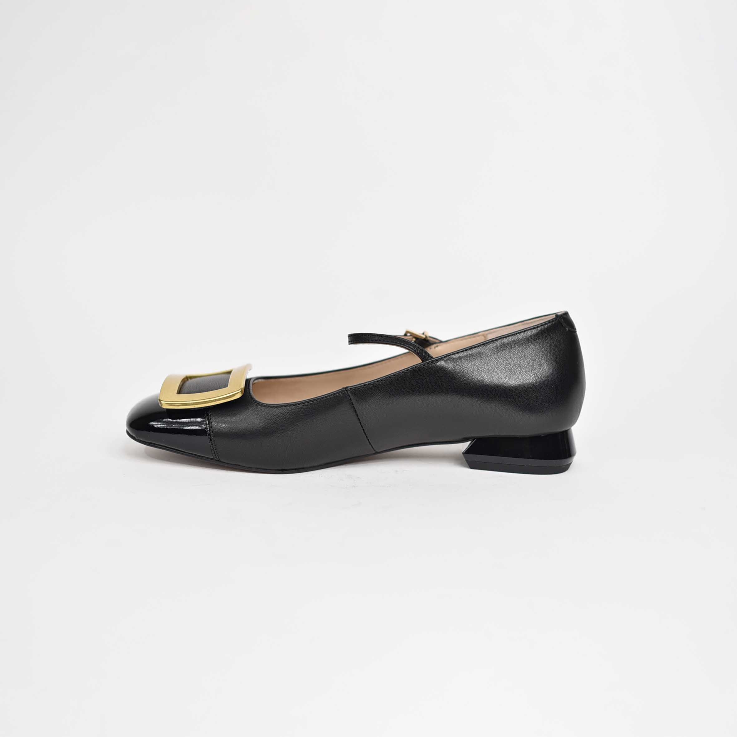 Kepuce per femra J025