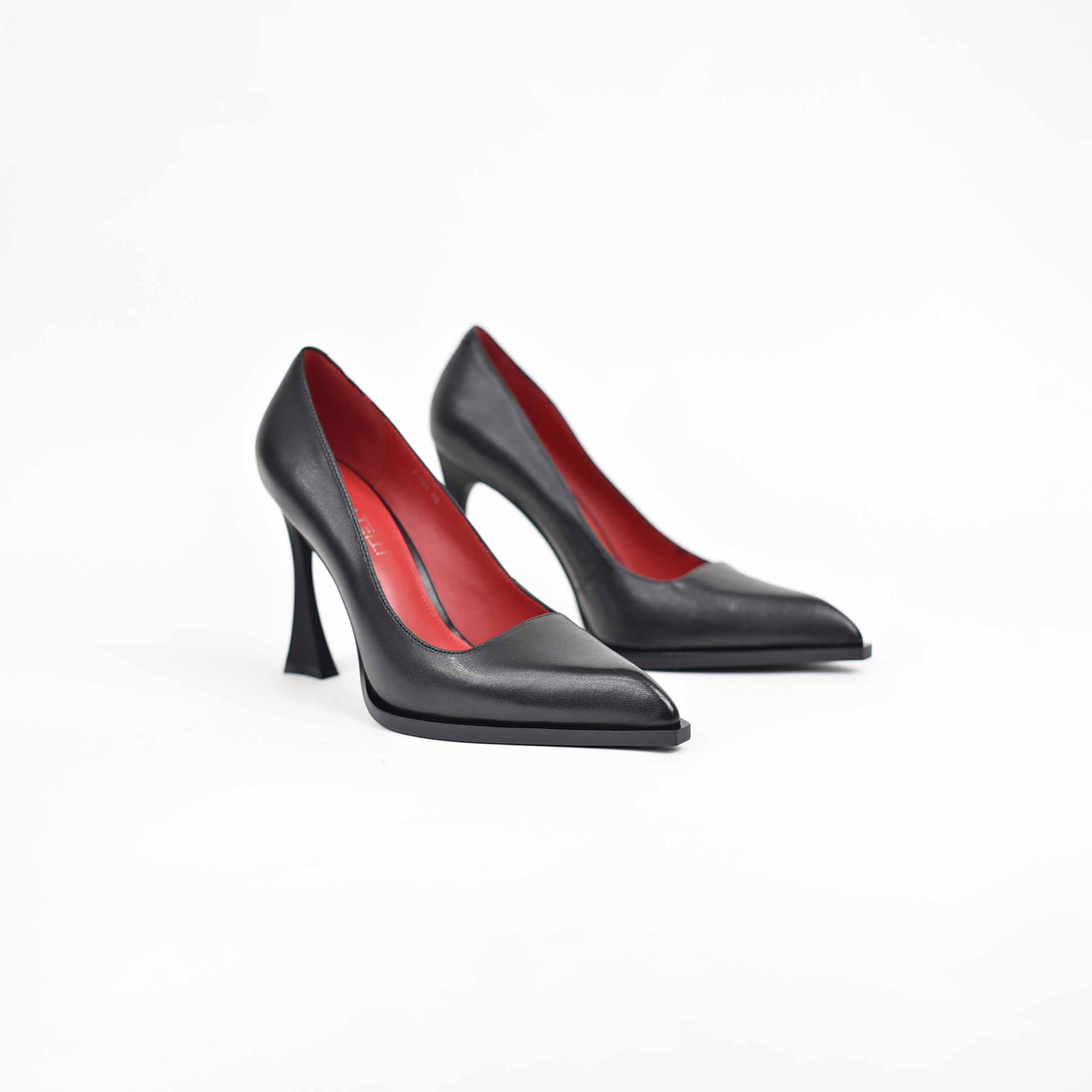 Stileto J053