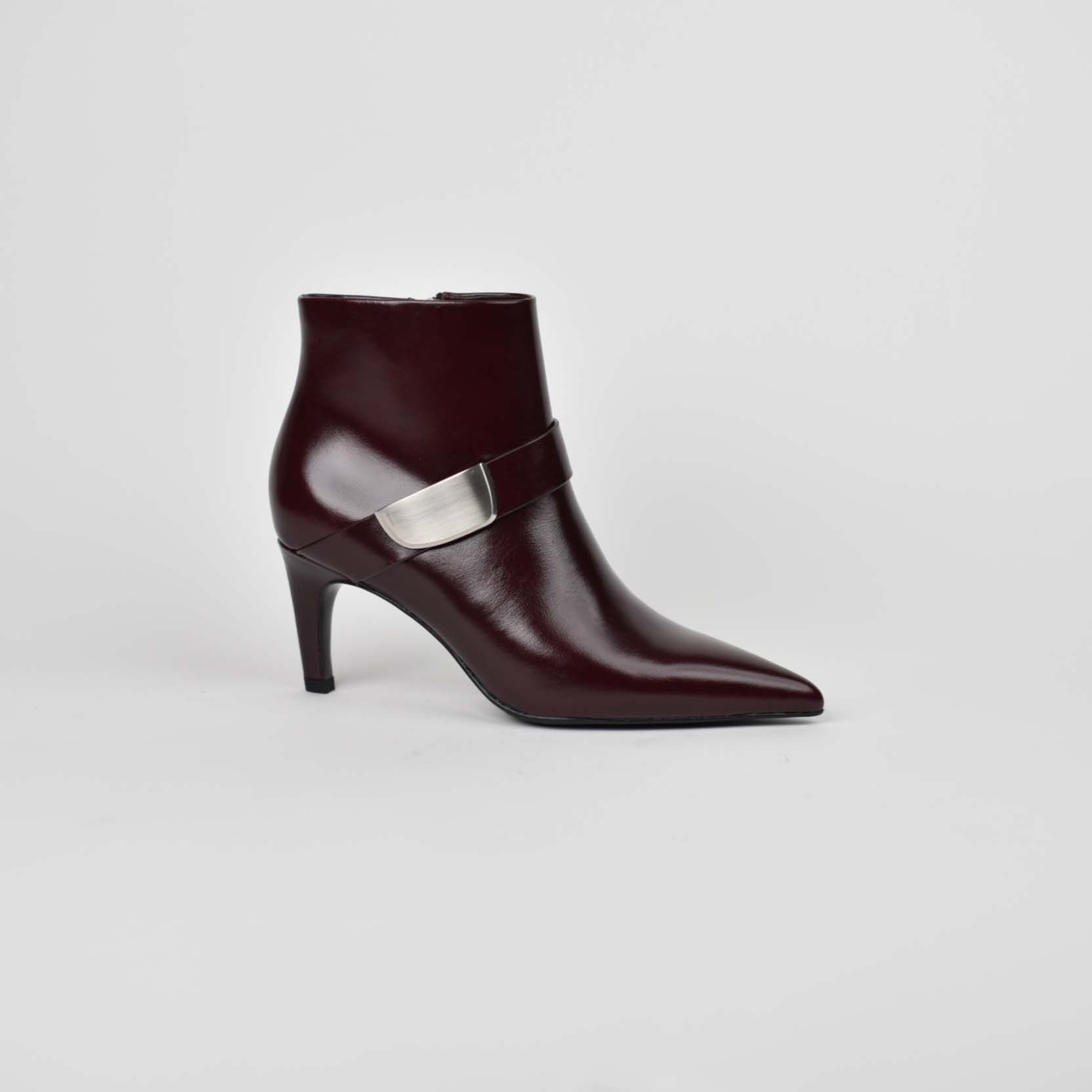 Cherry Eleonora Edge Z-050