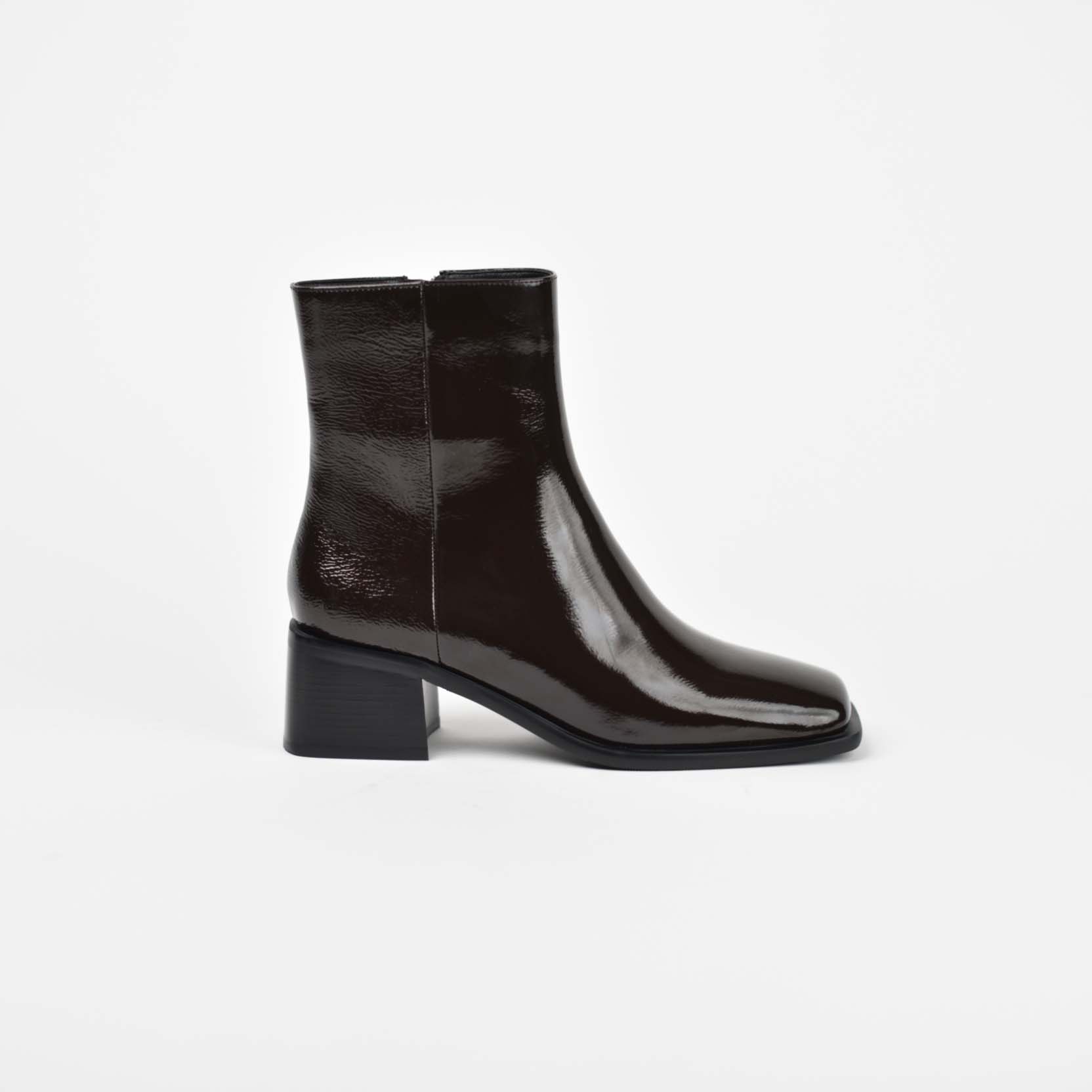 Brown Divina Z-064-2
