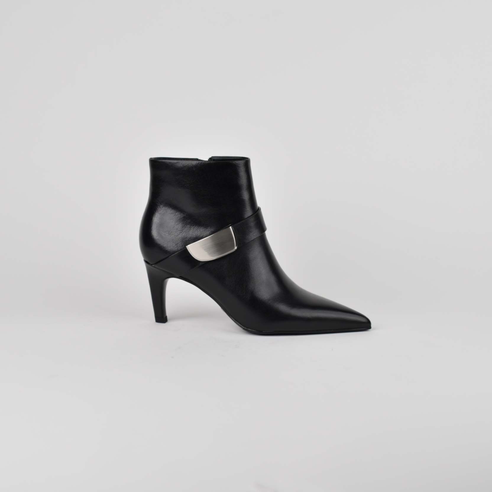 Black Eleonora Edge Z-051