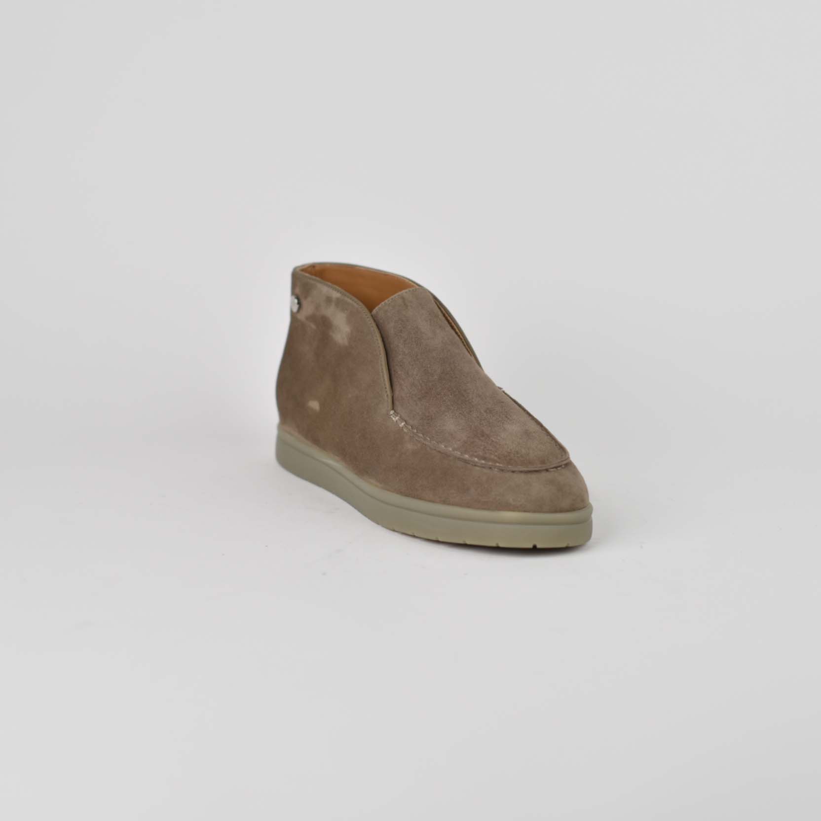Brown Romano Classic Z-063-2