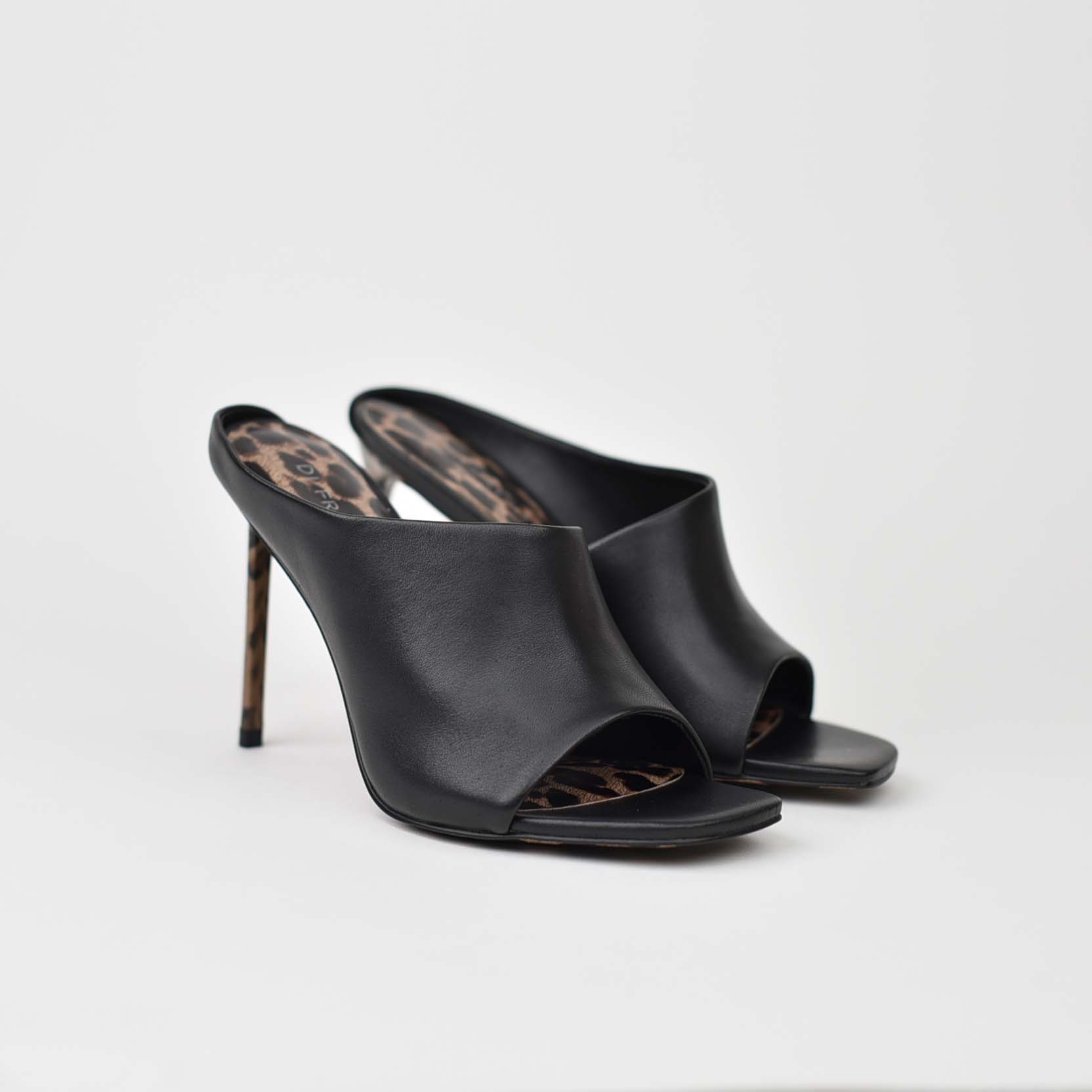 Classic Black Leopard Heels J0-22