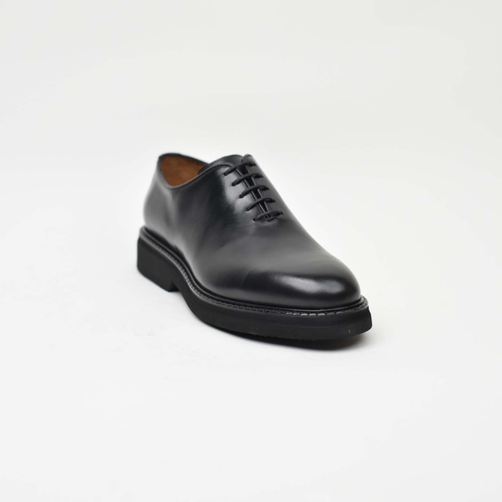 Wholecut Oxford – Black 40-67Z