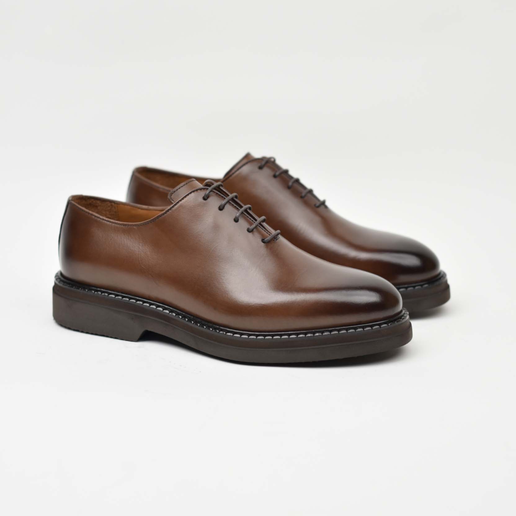 Wholecut Oxford – Cognac Brown 40-67K