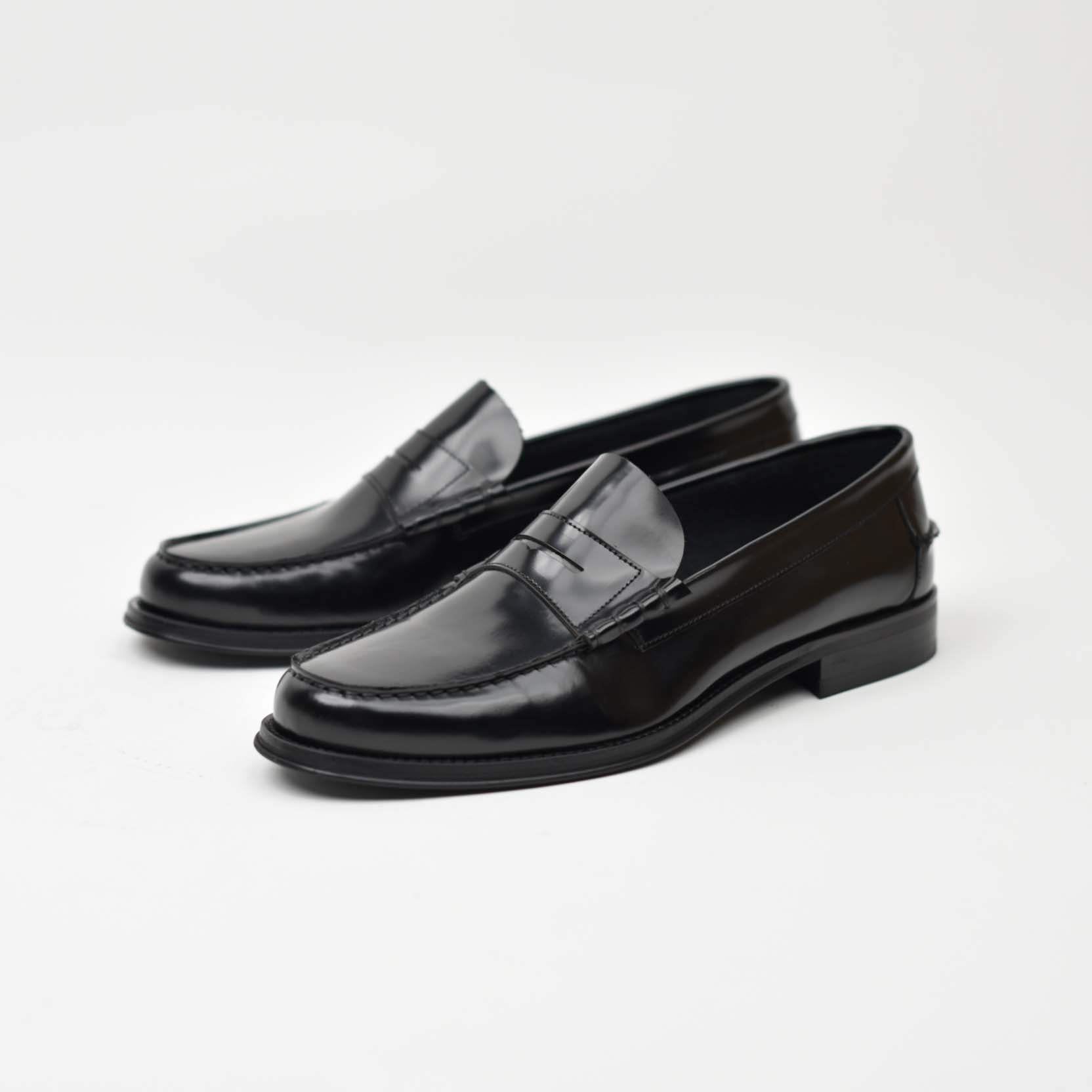 Classic Penny Loafer-Black 283-01Z